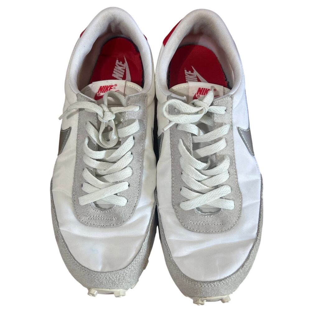 Nike Day Break Sneakers Women's 10 Summit White Metallic Silver